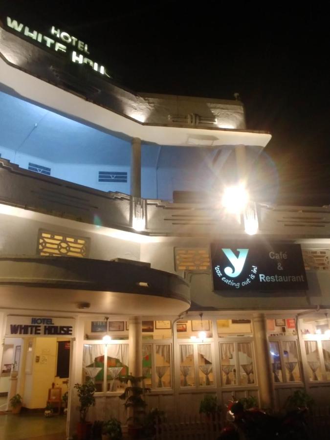 Hotel White House Dehradun Exterior photo